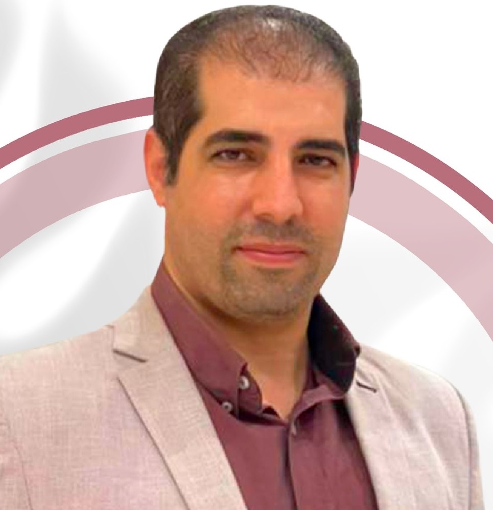 محمد عزب