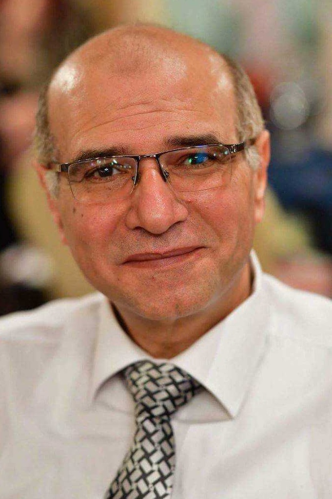 هشام شتا