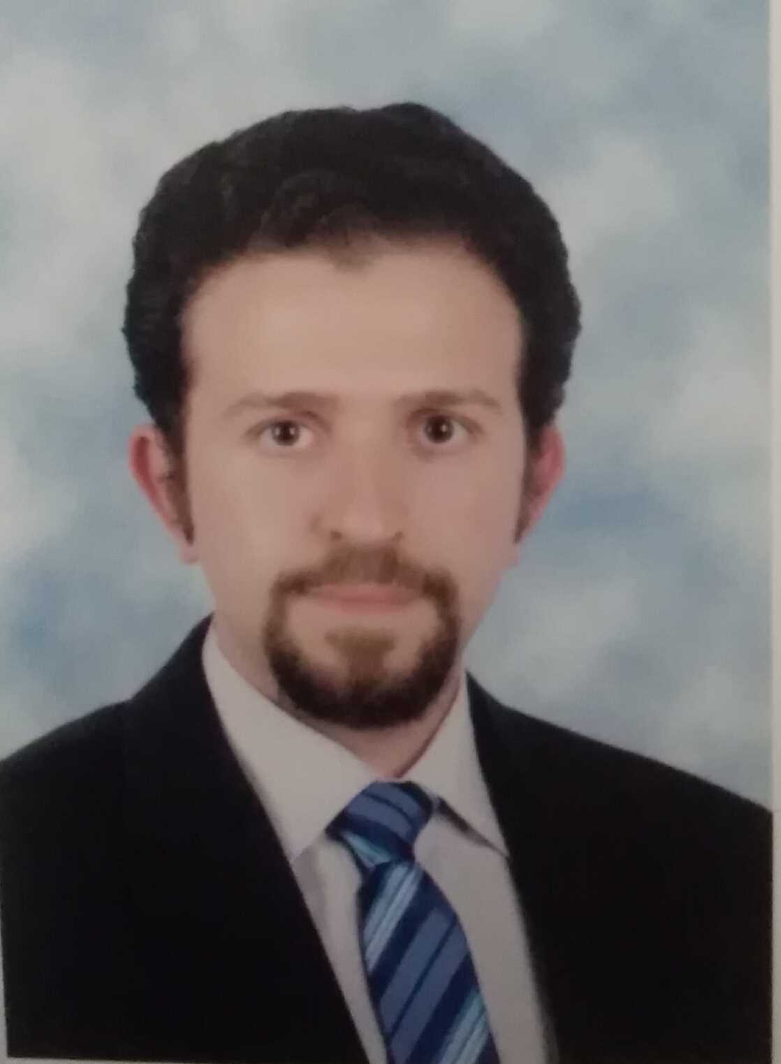 محمد عاطف محمود الكردي