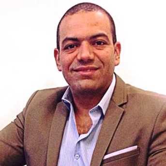 سامح حسين
