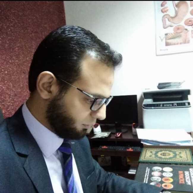 هشام محمد الوكيل