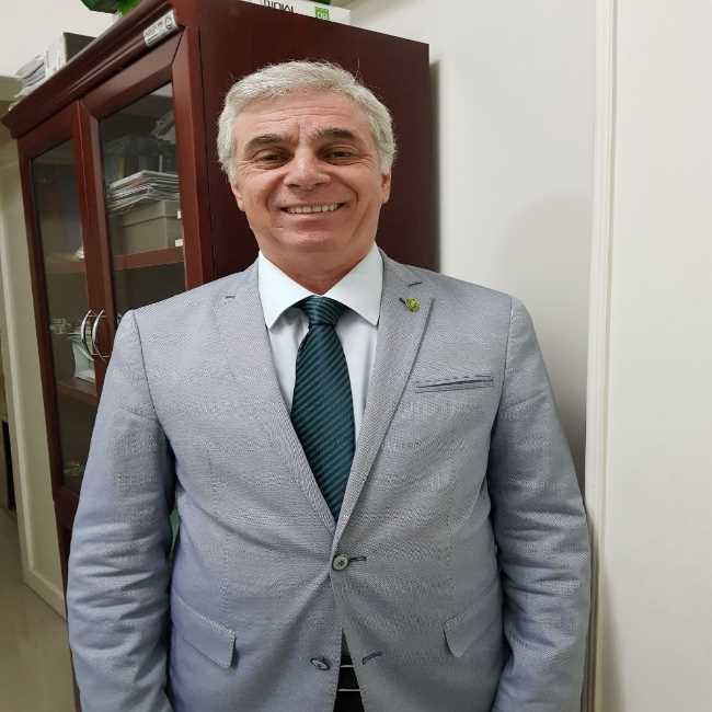 ايمن السيد سالم