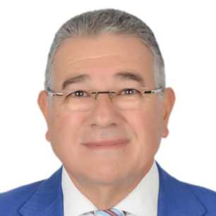 احمد خشبة